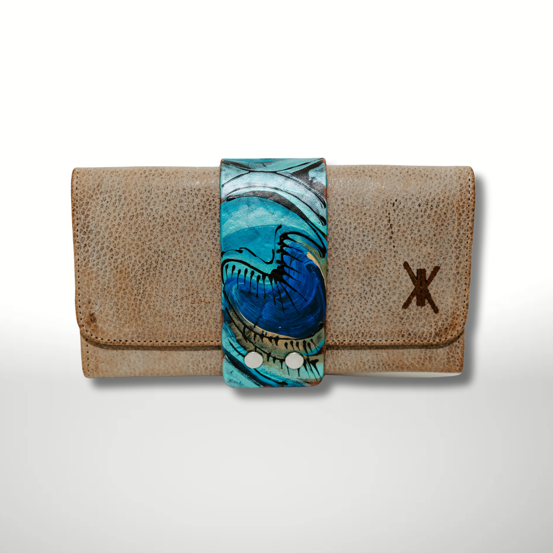 Victory Medium Trifold Wallet with Cuff