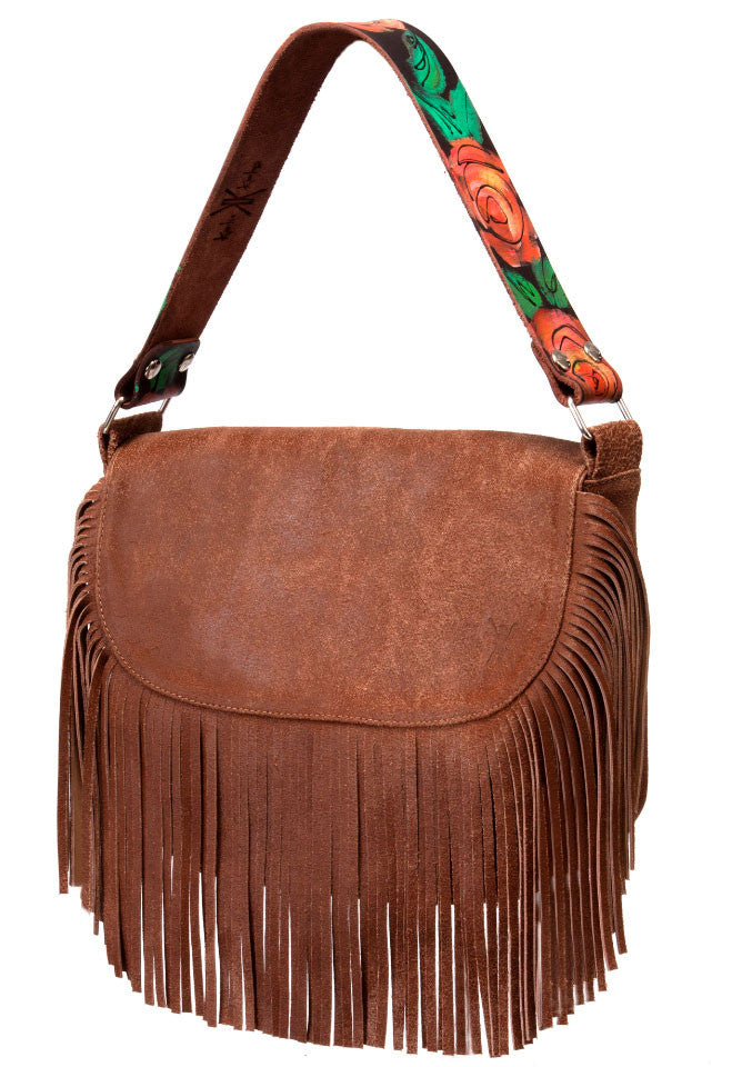Leather Flap With Fringe 
Distressed Leather
Dimensions: 9” X 14” X 2.50" 
Liner: Canvas Closure
 Magnetic Snap 
Hardware: Nickel -Nickel Feet 